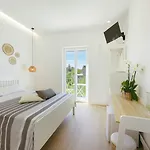 Sea 3* Procida